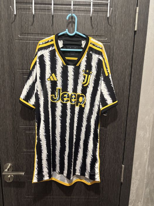 Оригинални  футболни тениски  Adidas