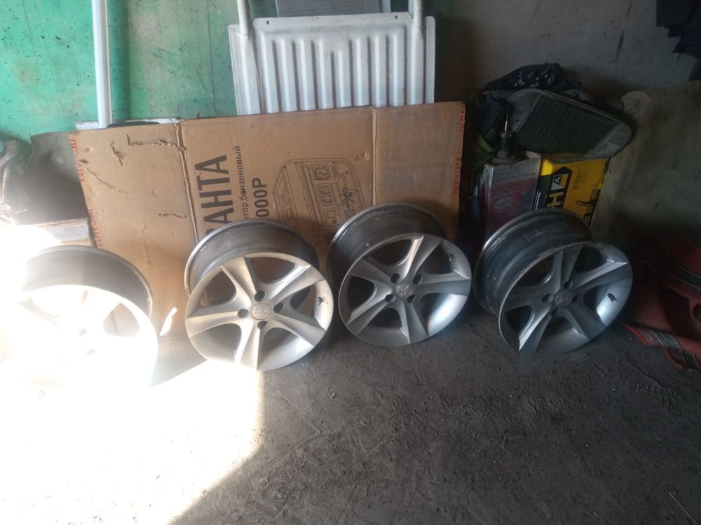 Продаю диски R15 разболтовка 4х100