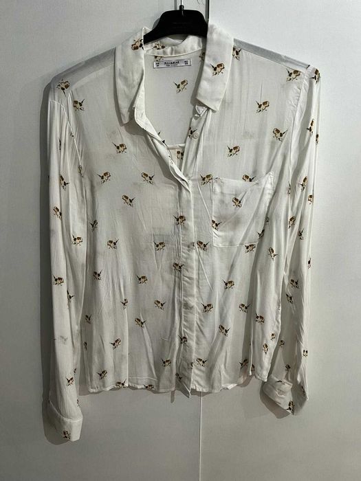 camasa alba dama cu imprimeu caini catei noua marimea M Pull & Bear