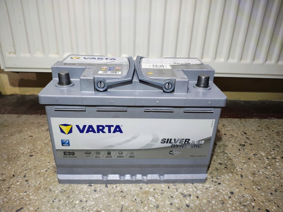 Baterii auto Varta 70Ah AGM start stop import.