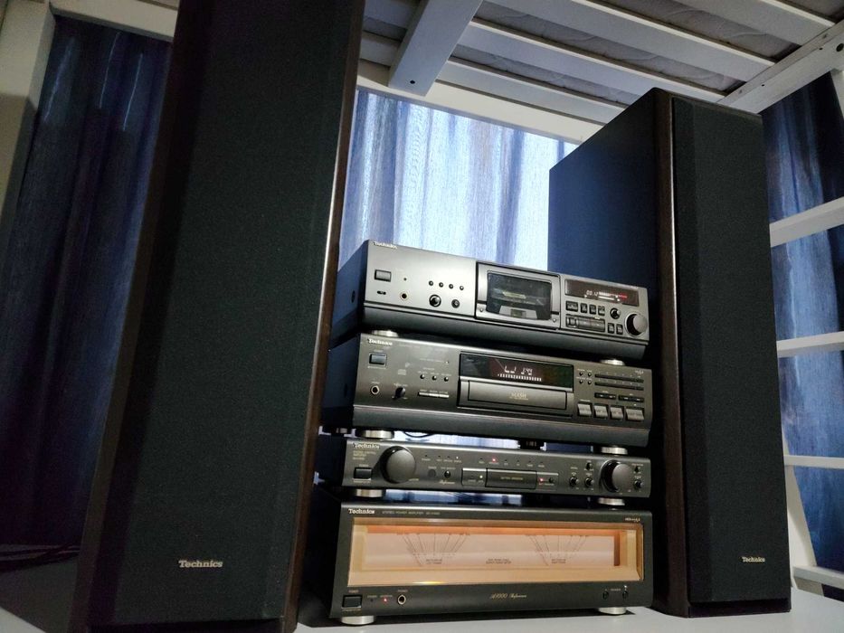 Technics Hi-Fi Components