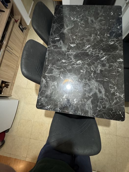 Vand masa exoensibila cu 6 scaune