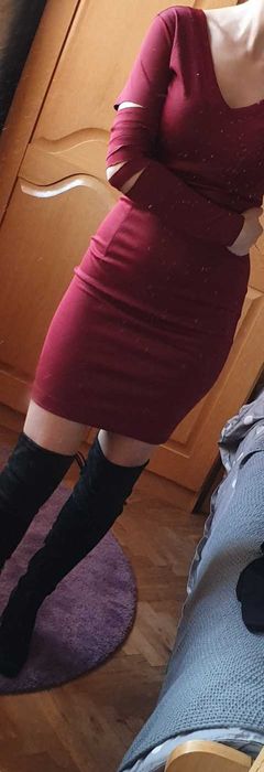 Бутикова рокля- AVA в цвят Бордо