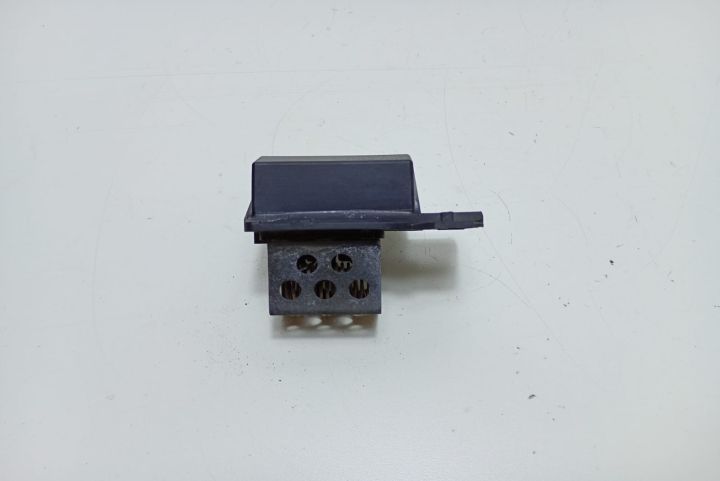 Rezistenta aeroterma 255501295R Dacia Sandero  seria