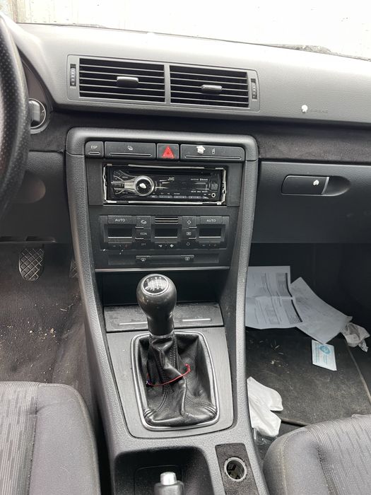 Audi A4 B7 2.0TDI на части