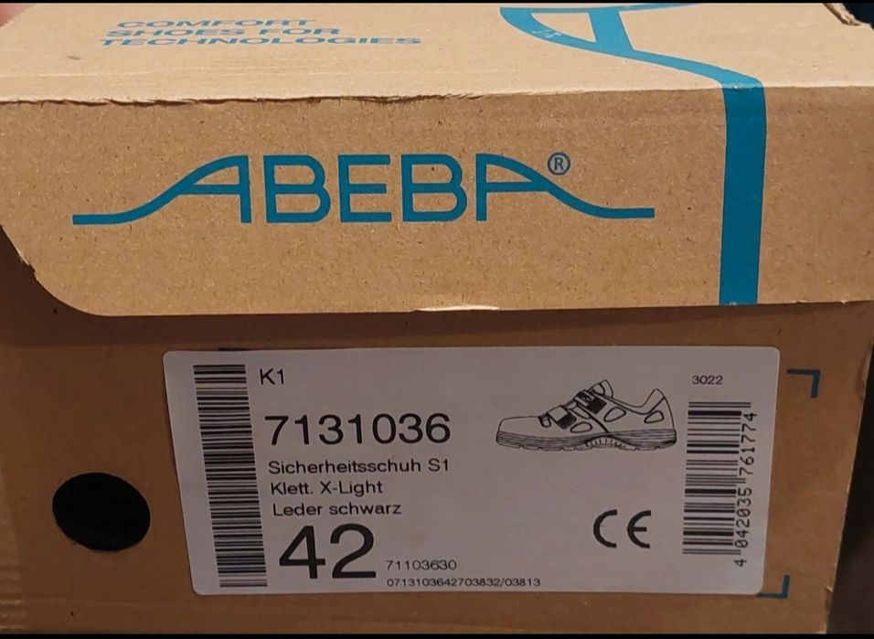 Bocanci de lucru noi