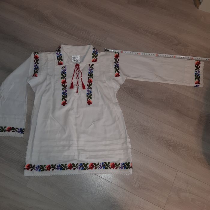 Vand camasa populara traditionala pt copii