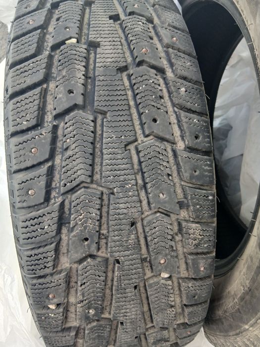 215 60 продам резину