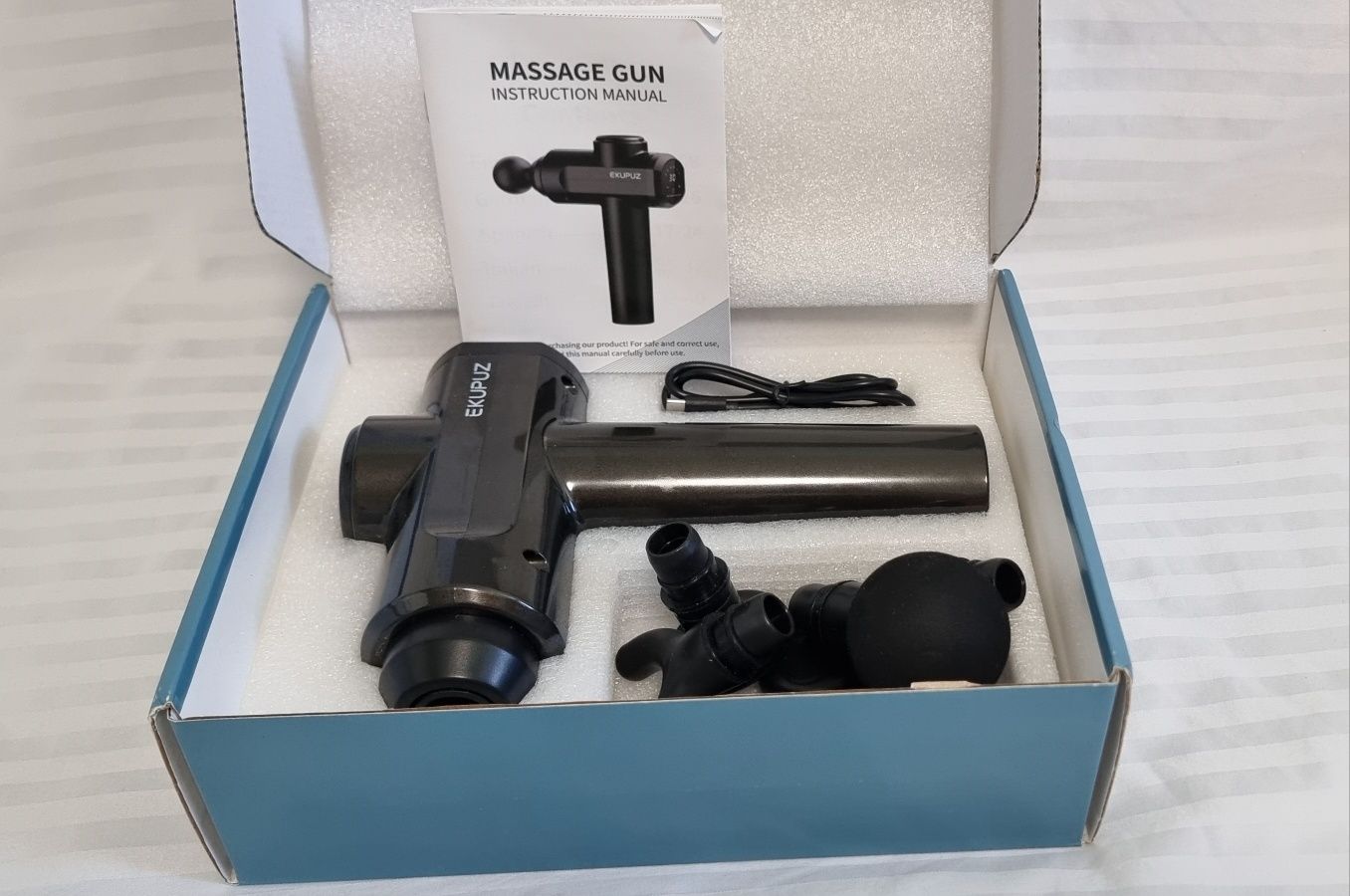 Масажор тип пистолет EKUPUZ - 30 скорости, 6 глави, USB-C, за врат, гр