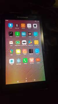 140 Lei. Tableta android Lenovo cu sim. Sticla crapata. De 7 inch.. V