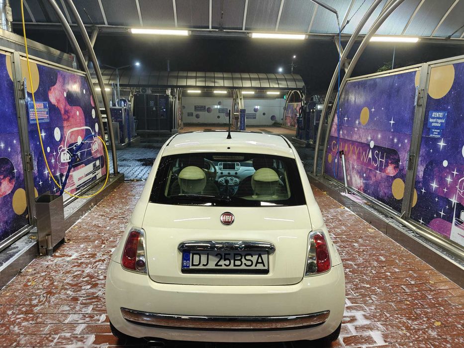 Vând fiat 500 2008