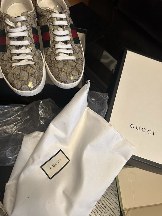 Продавам оригинални Gucci x Supreme мъжки обувки