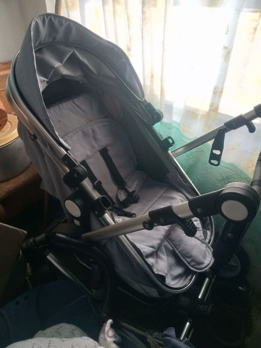 Продам коляску трансформер