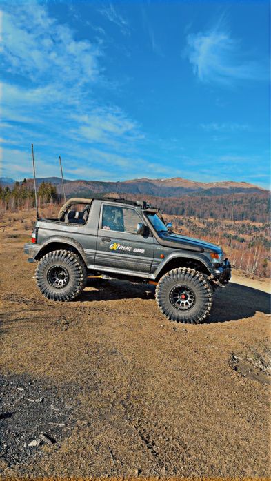 Mitsubishi pajero m57