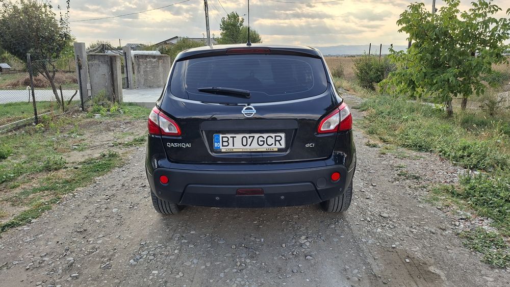 Nissan Qashqai J10