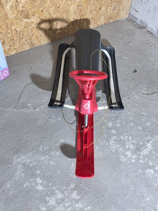 Sanie tip bob cu volan