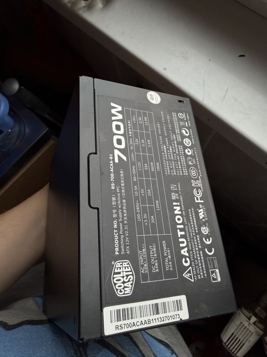 Vand sursa pc  cooler master 700w