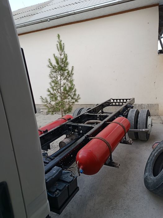 Isuzu sotiladi ishga tayor