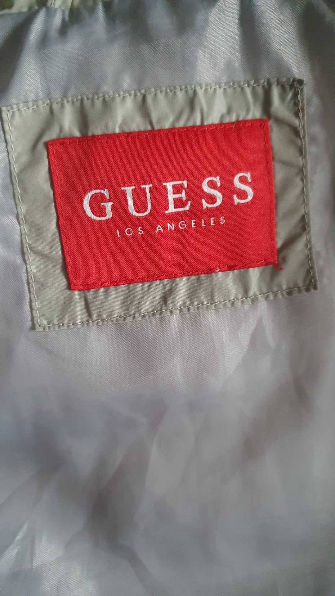 дамско пухено яке GUESS