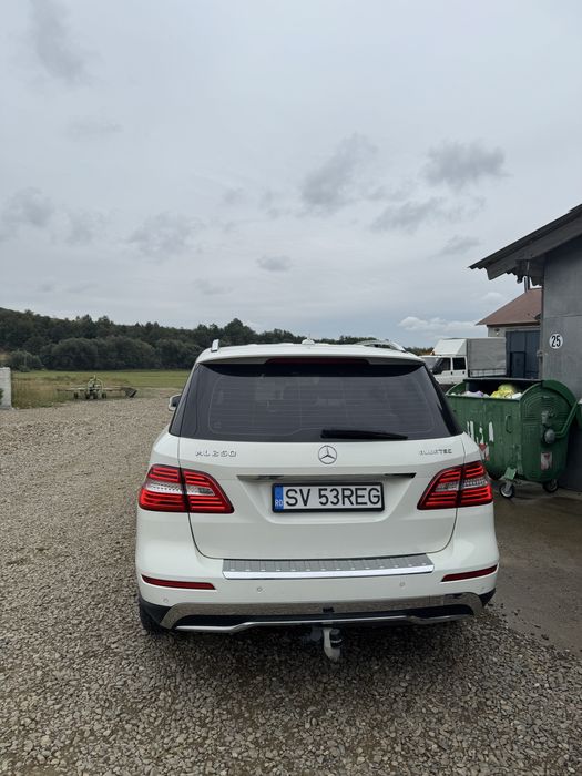Mercedes ML 250 BLUETEC consum mic, 2.2