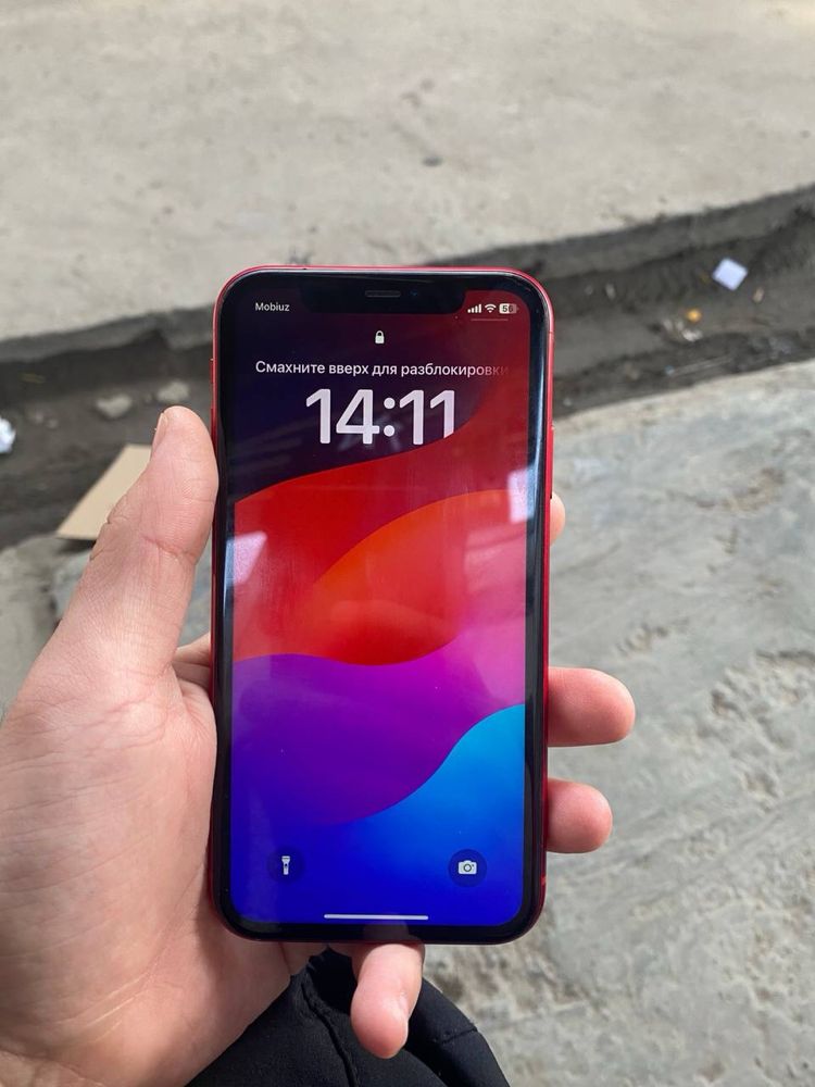 iPhone 11 сотилади 128память келишамиз