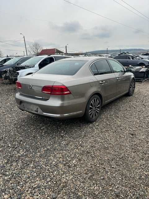 Dezmembrez Vw Passat B7 2012,sedan, 2.0tdi tip CFF,  cutie manuala 6t