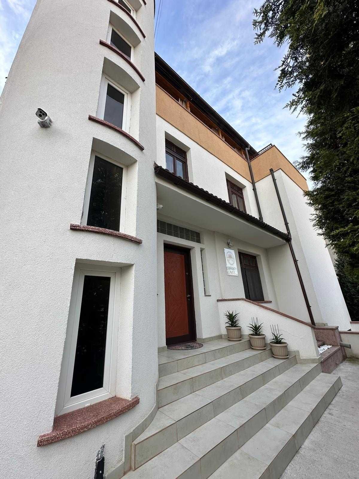 Cazare in Eforie Nord - Apartament 2 Camere, Baie, Bucatarie, Serenity