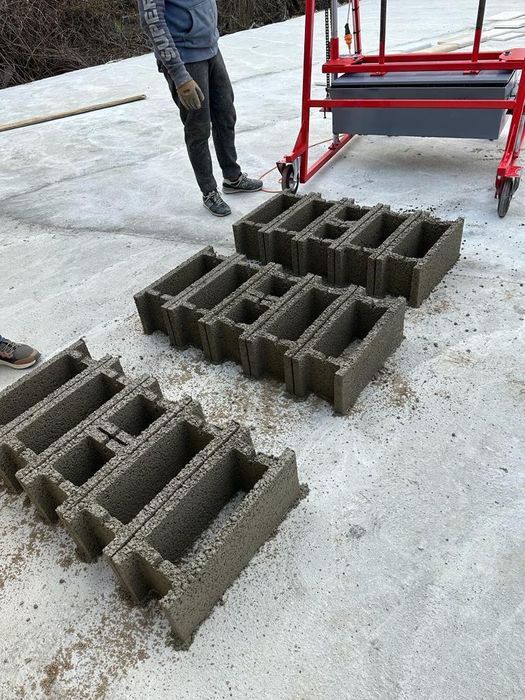 Mașină de făcut boltari#presa bolțari vibrantă