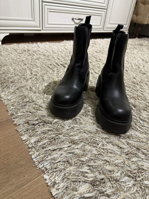 Оригинални боти от естествена кожа Liu Jo