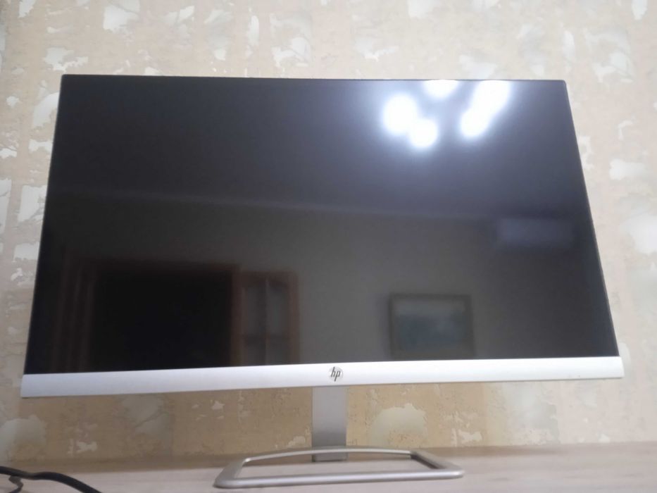 Монитор HP 27es (IPS, матовый, 1920x1080, 2 HDMI, 1 VGA)