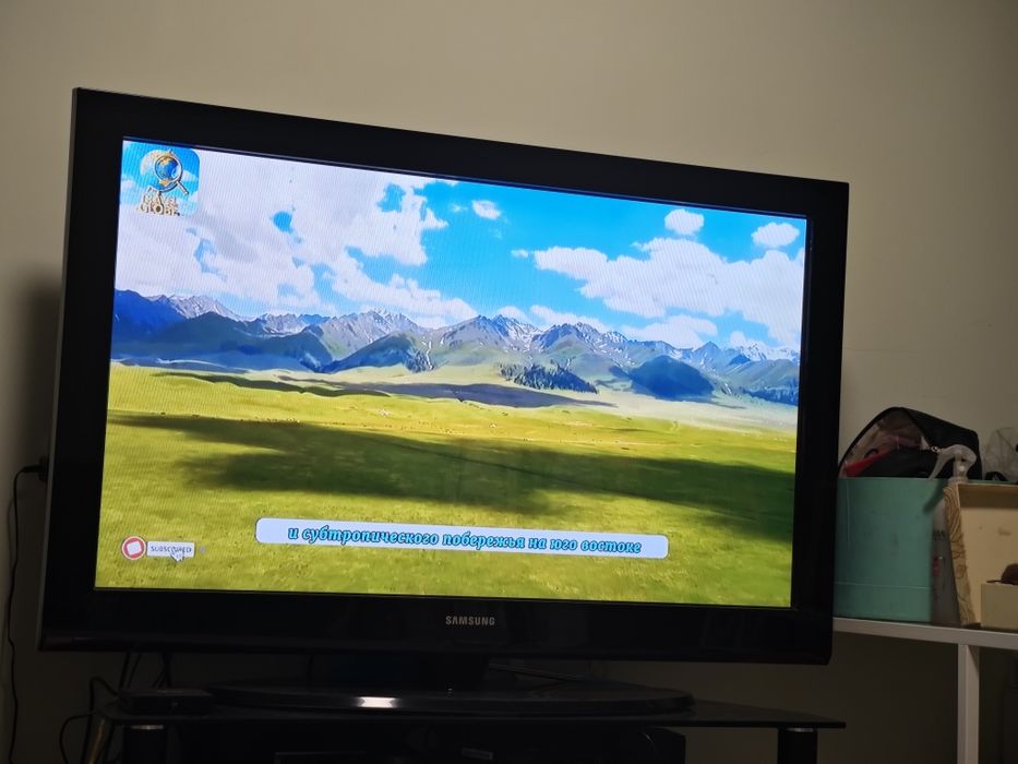 Телевизор Samsung PS42B430 - большая плазма 42" с отличным звуком
