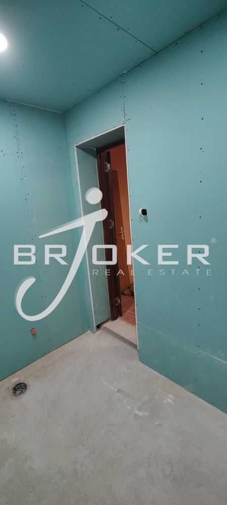 Продава се Къща в Кърджали, Резбарци - 80 кв.м за 988 €/кв.м - Снимка #9