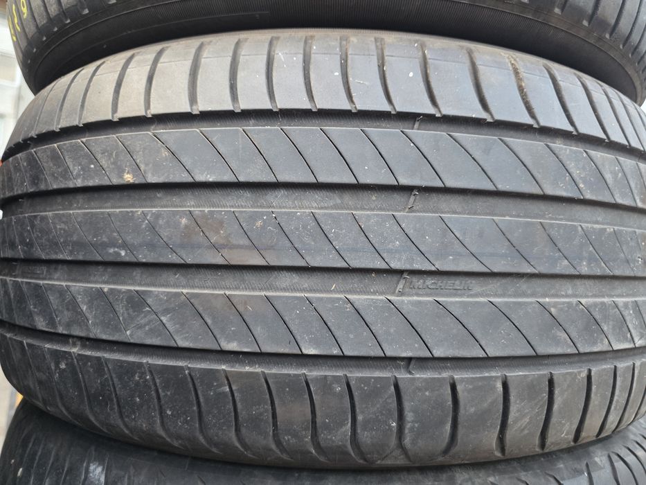 4бр Летни гуми 225 50 17 - Michelin