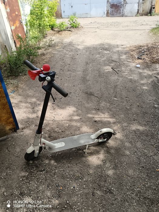 Xiaomi M365 самокат
