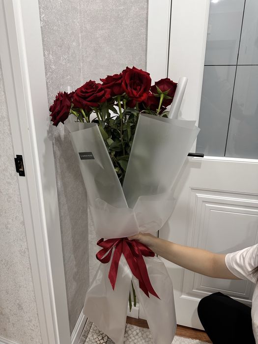 Метровая роза свежие