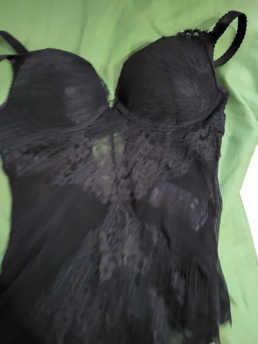 Body din dantela cu push up