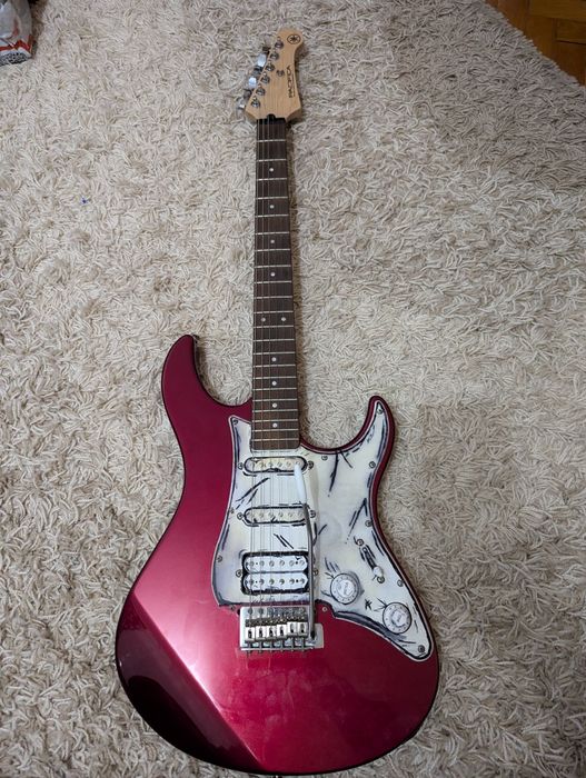 chitara electrica Yamaha pacifica 112j