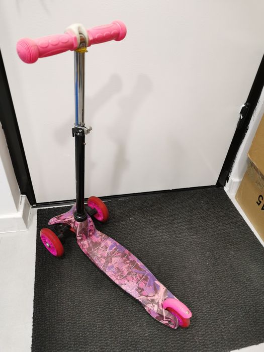 Trotineta copii cu luminițe