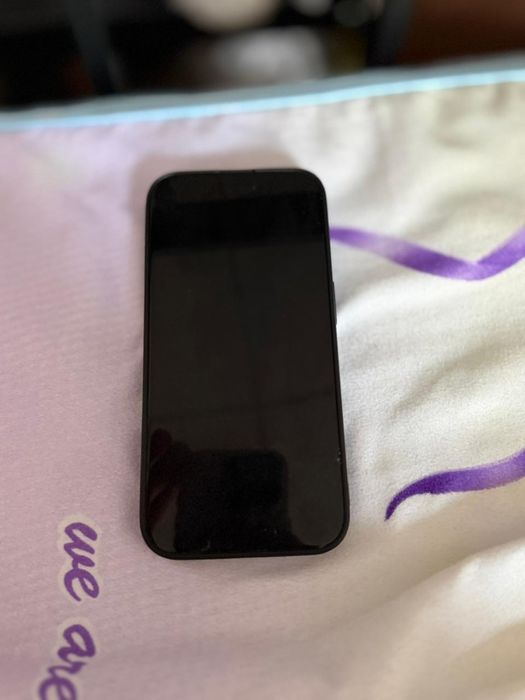 Iphone 15pro срочно продам
