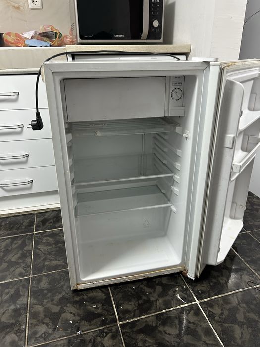 Хладилник Krown 85/55