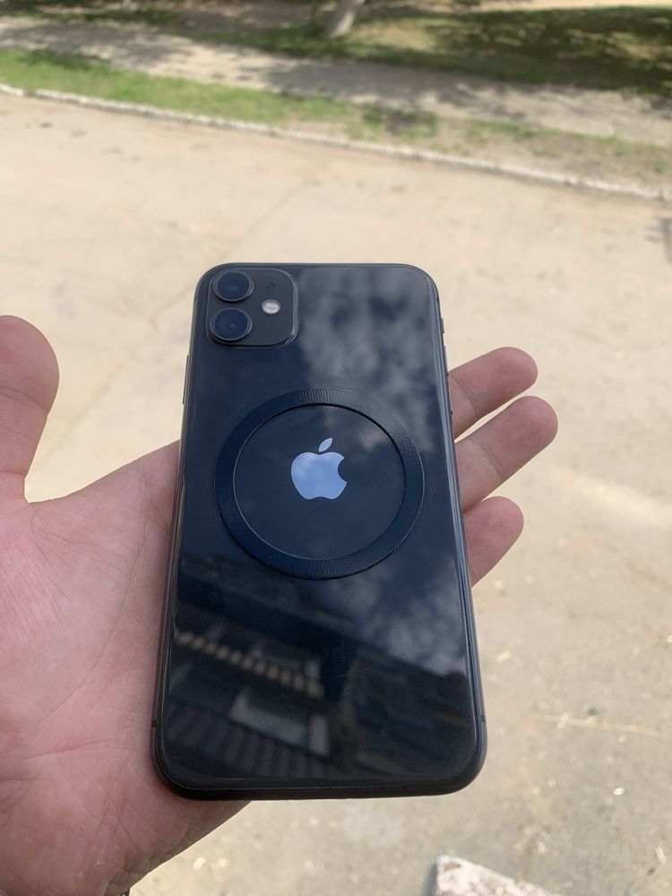 iphone 11 128гб.