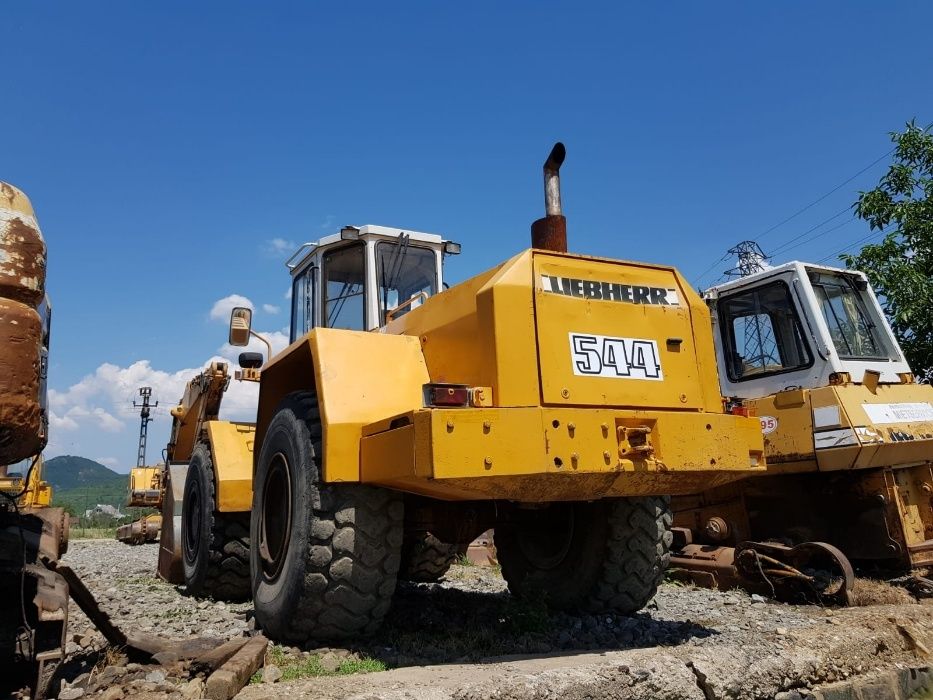 Dezmembrez incarcator frontal Liebherr 541