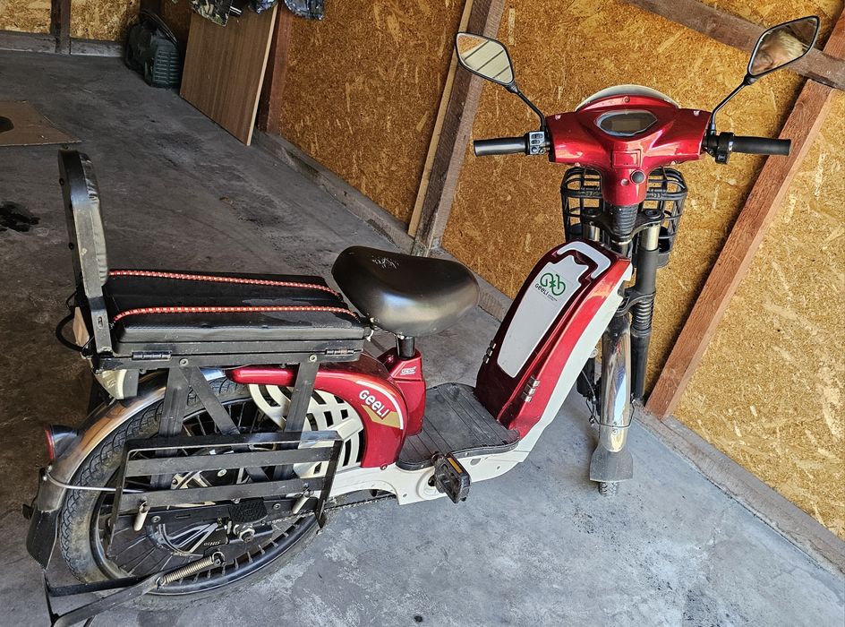 Vand bicicleta electrica Geeli