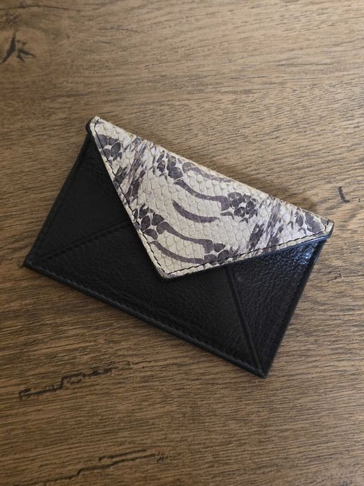 Furla малко оригинално портмоне