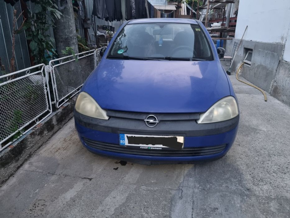 Opel corsa benzina
