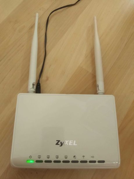 Router Wireless-N ZyXEL NBG-418N, 300Mbps, 4 x 10/100 Mbps, 2 antene