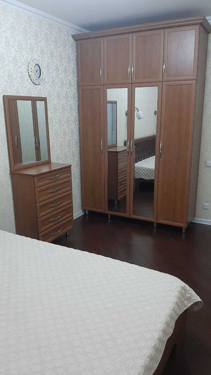 #Аренда Сдаётся 4х комнатная квартира возле метро Космонавты