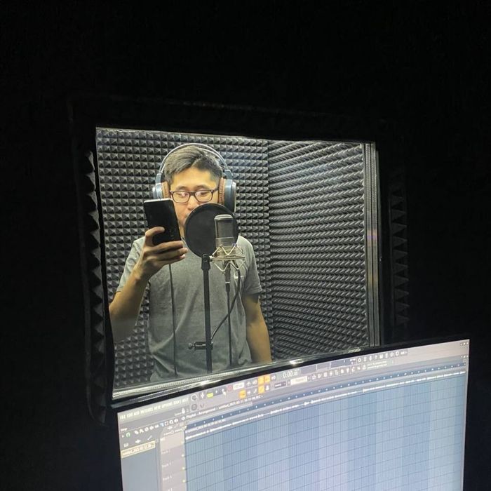 Озвучка вашего текста на казахском/русском языках