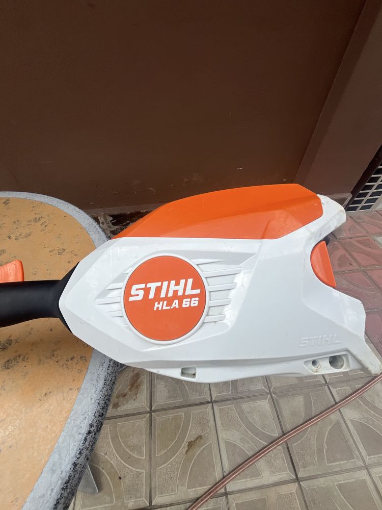 Акумулаторna уред за жив плет STIHL HLA 66