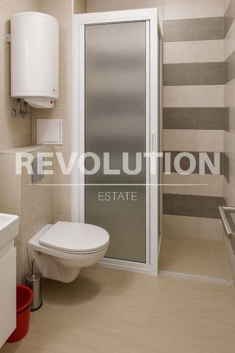 Дава се под наем Двустаен апартамент в Варна, Цветен квартал - 55 кв.м за 375 € - Снимка #3